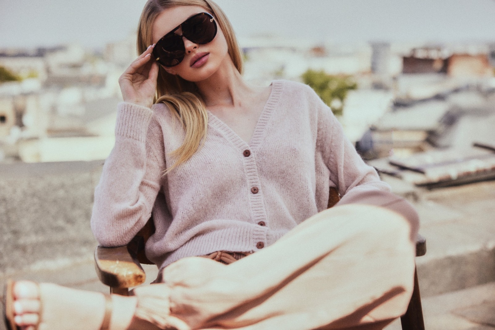 SWETER LUMI