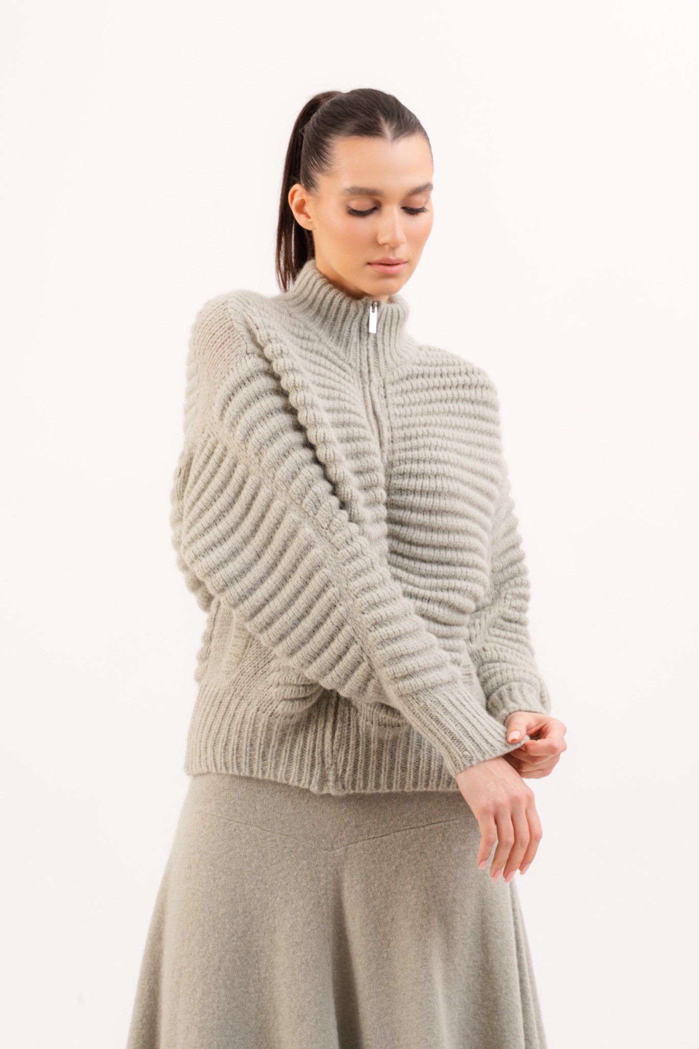 Sweter bomberka BRUNI