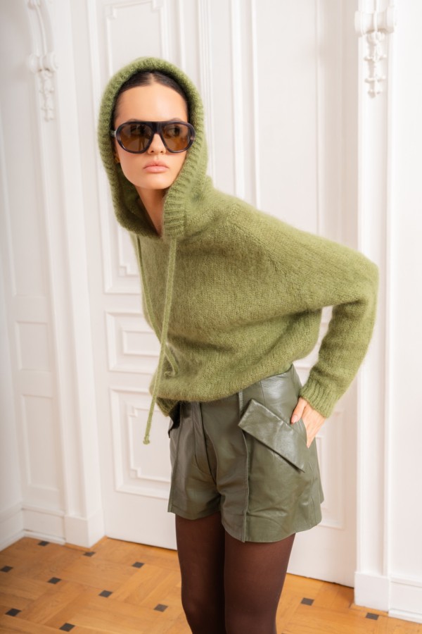 Sweter z kapturem NOMEL