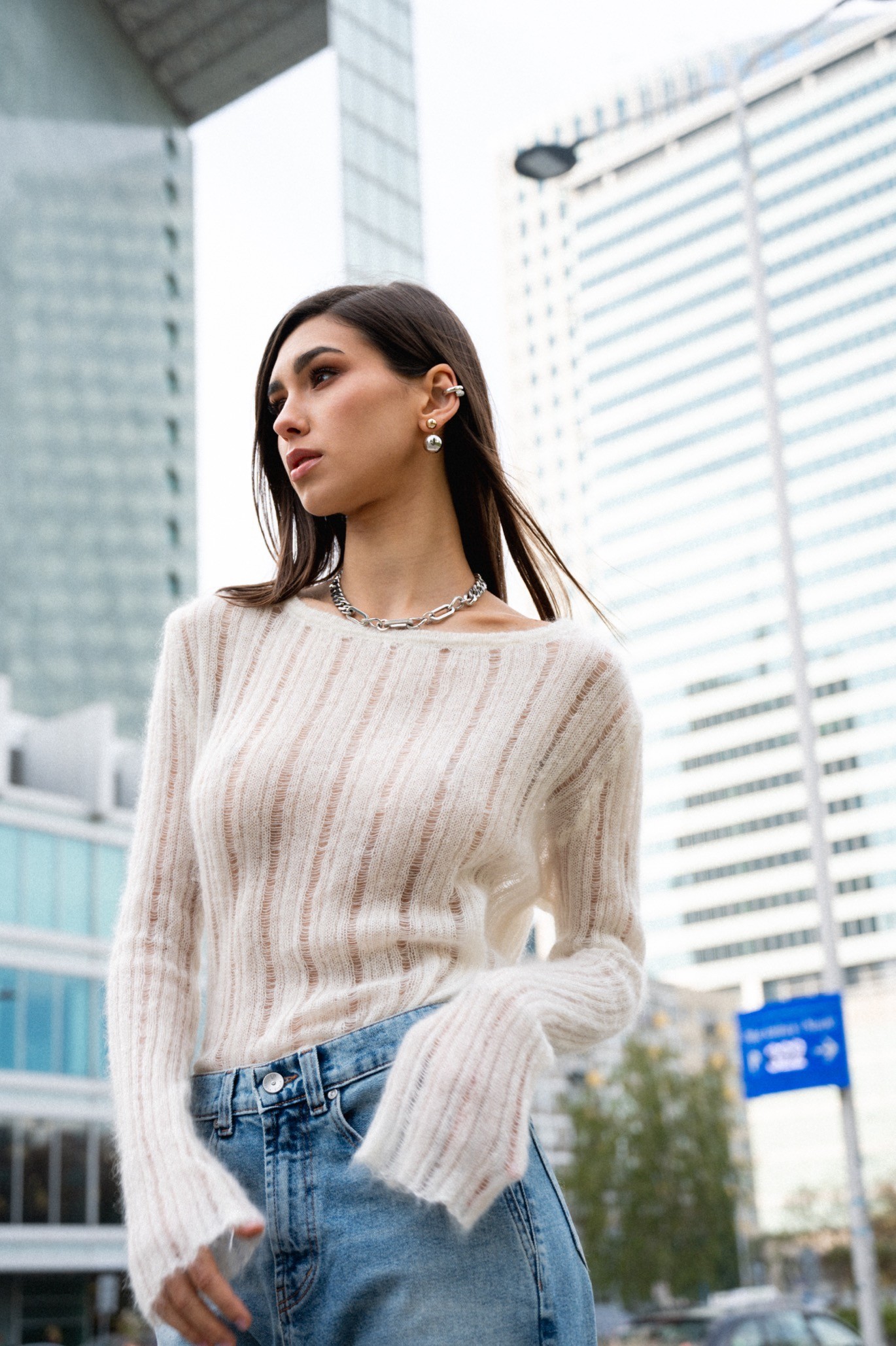 Sweter ażurowy CHARM Sweter ażurowy CHARM