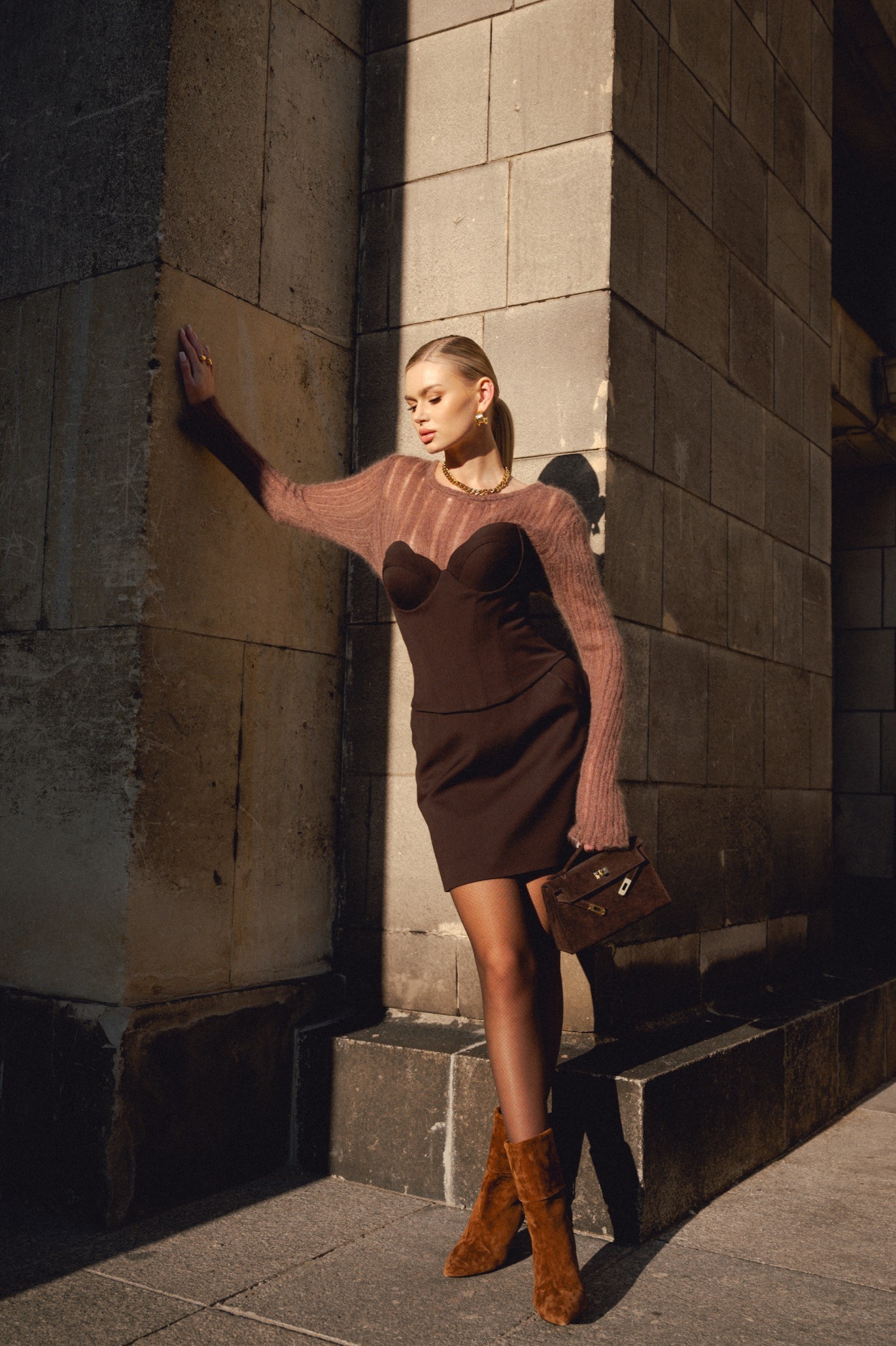 Sweter ażurowy CHARM Sweter ażurowy CHARM