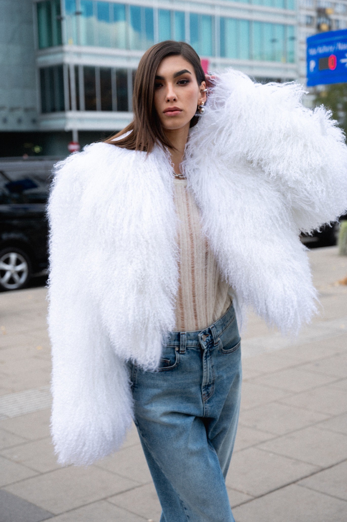 Sweter ażurowy CHARM Sweter ażurowy CHARM